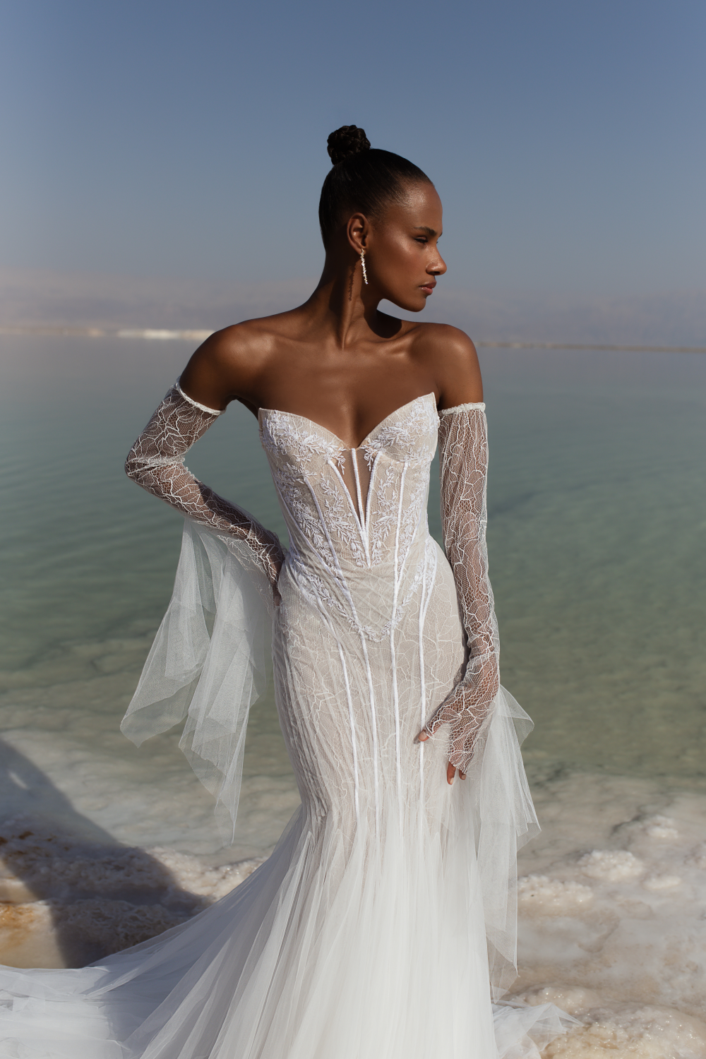 Seraphina #2560 – Julie Vino Romanzo Wedding Dress