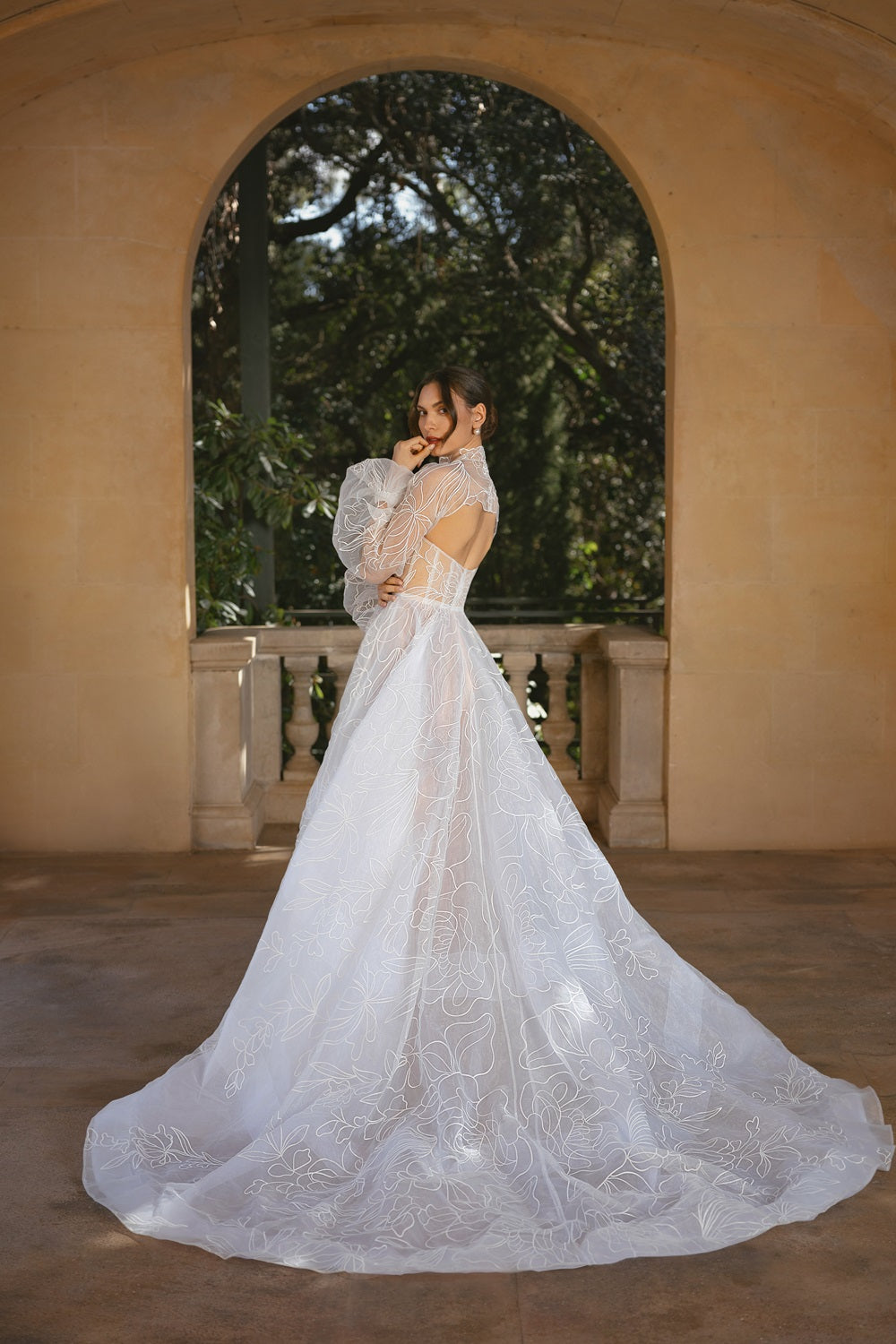 Valentina #2706 – Julie Vino Wedding Dress