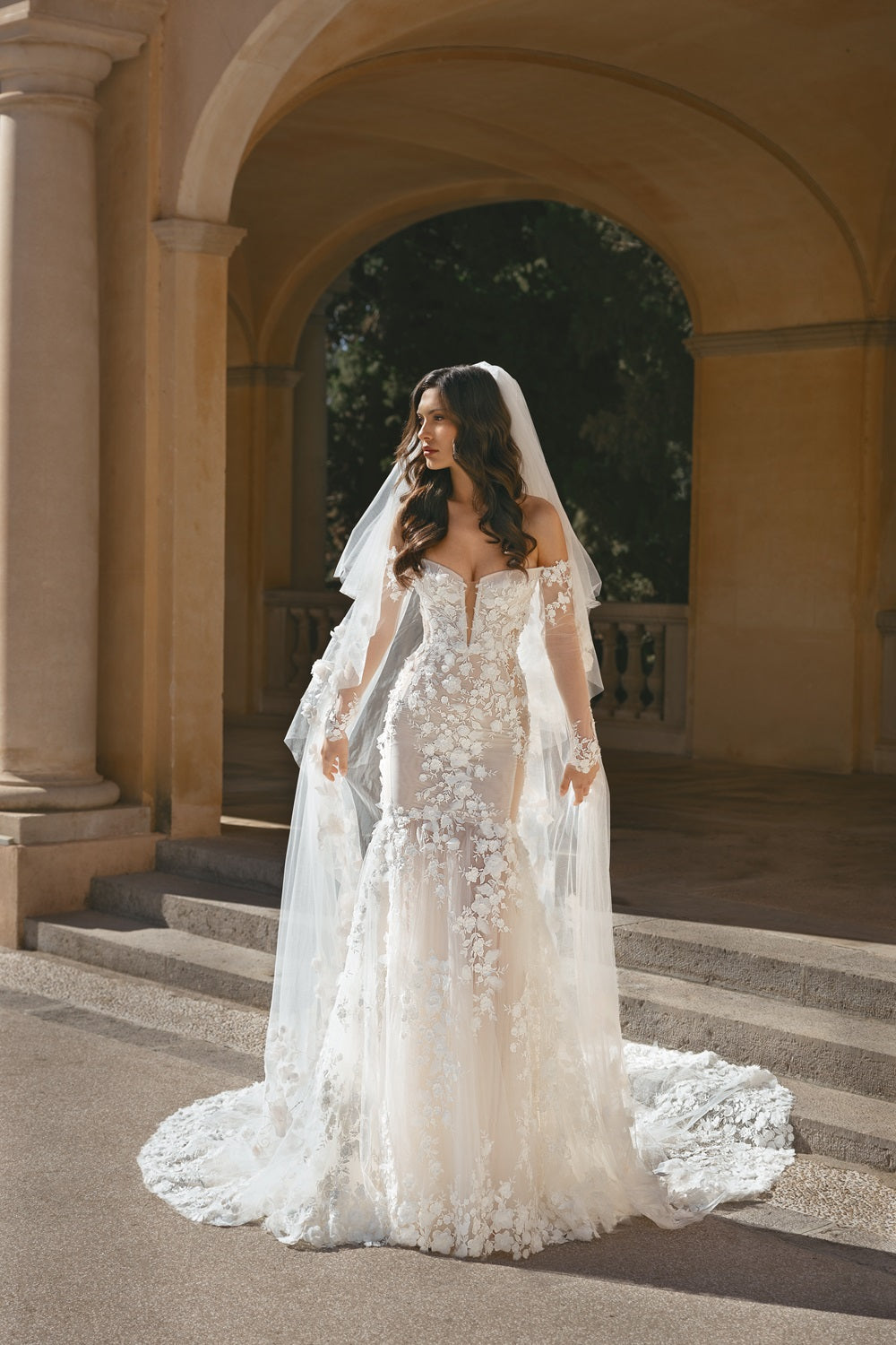 Allega #2710 – Julie Vino Wedding Dress