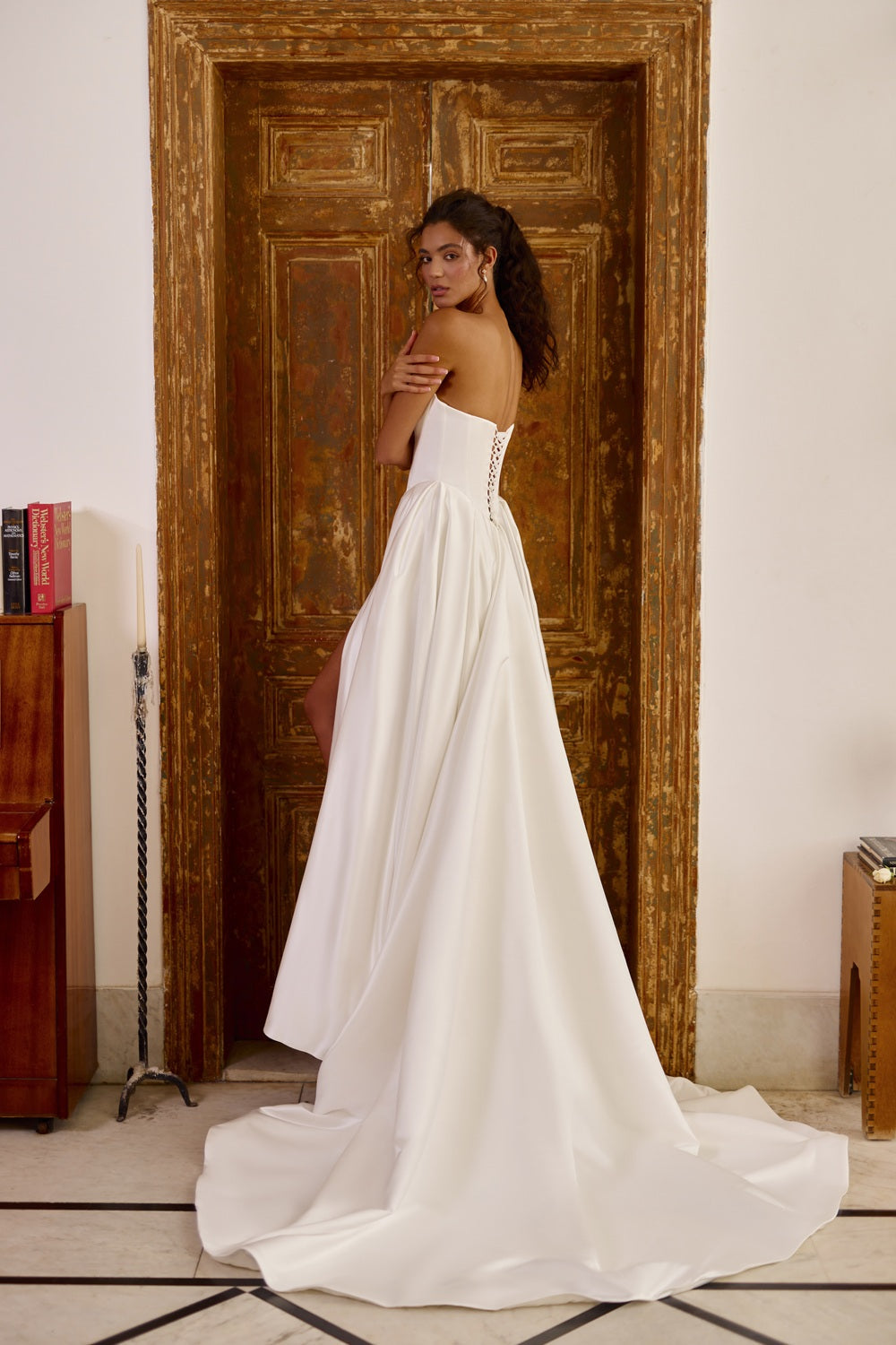 Melina PR26-23 – Pure by Julie Vino 2026 Wedding Dress