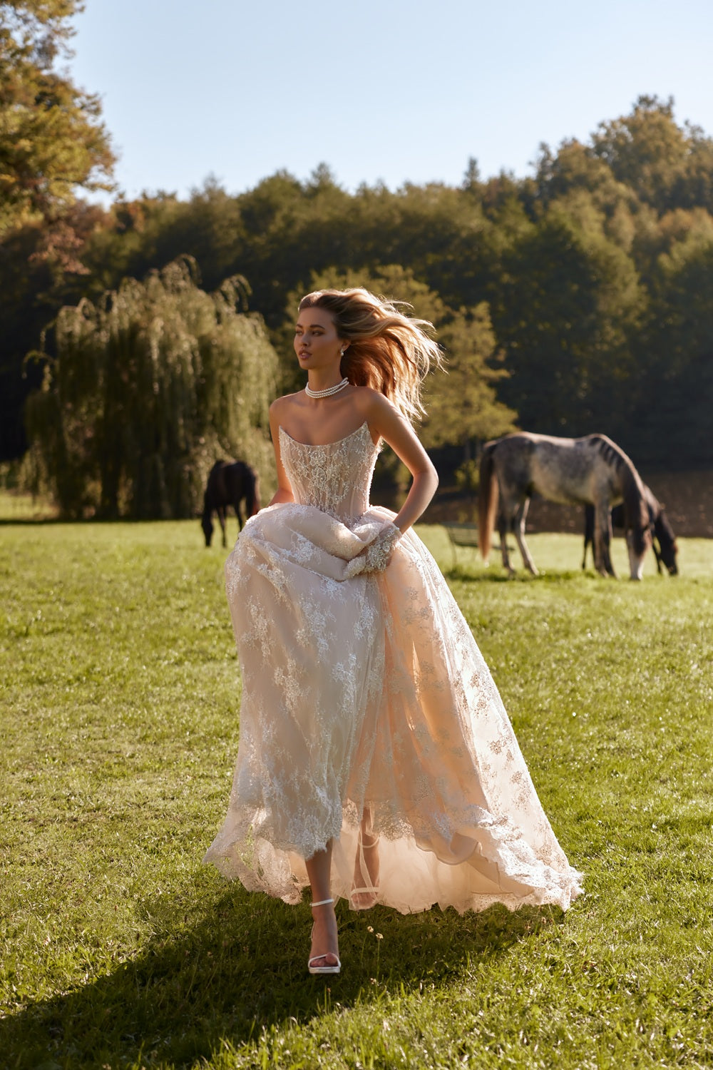 Brigitte #3004 – Julie Vino Wedding Dress