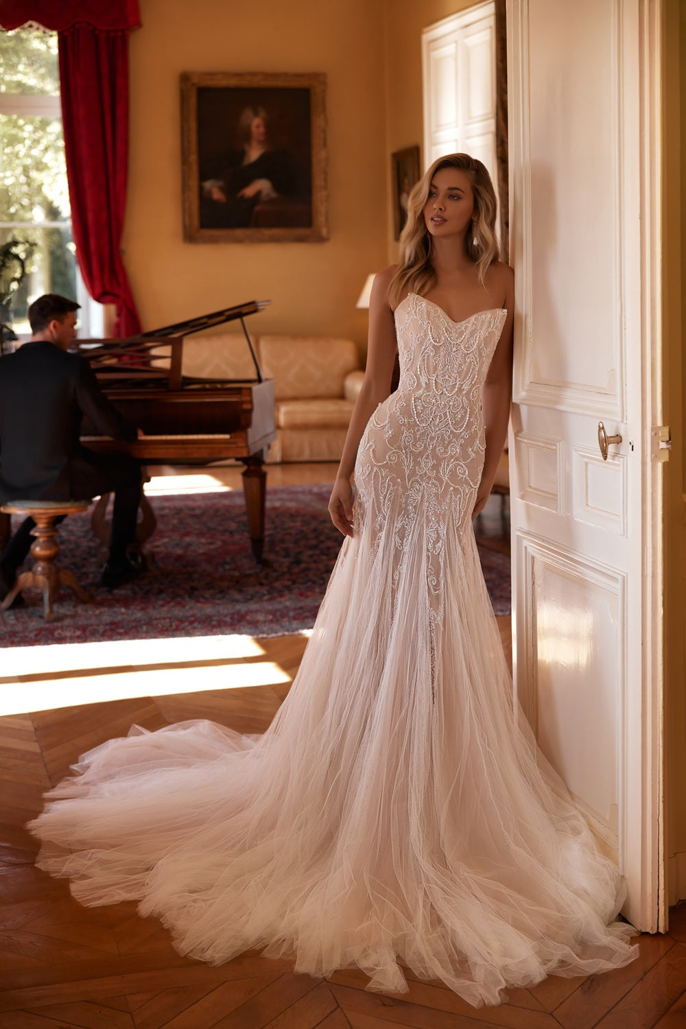 Solene #3008 – Julie Vino Wedding Dress