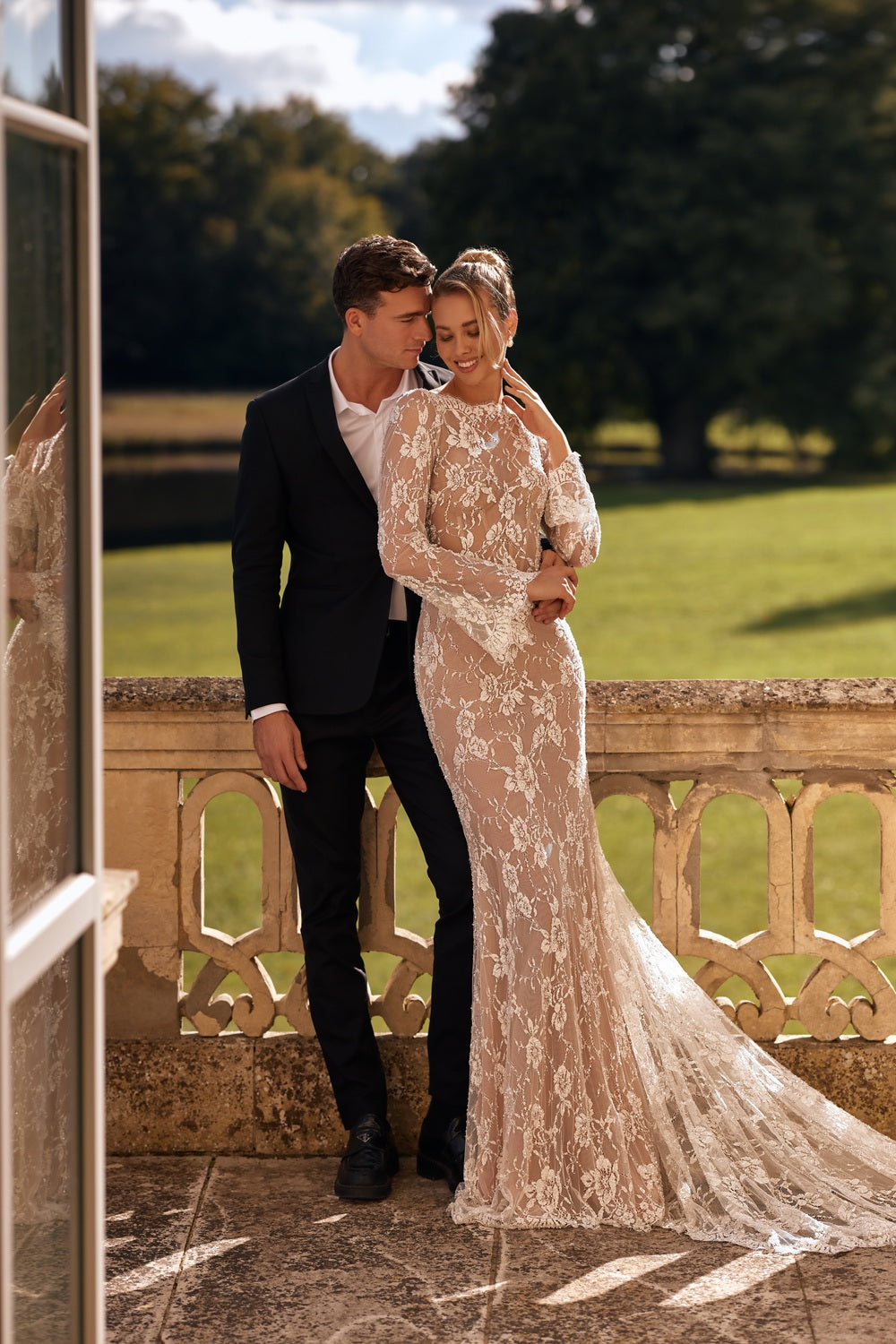 Helene #3008 – Julie Vino Wedding Dress
