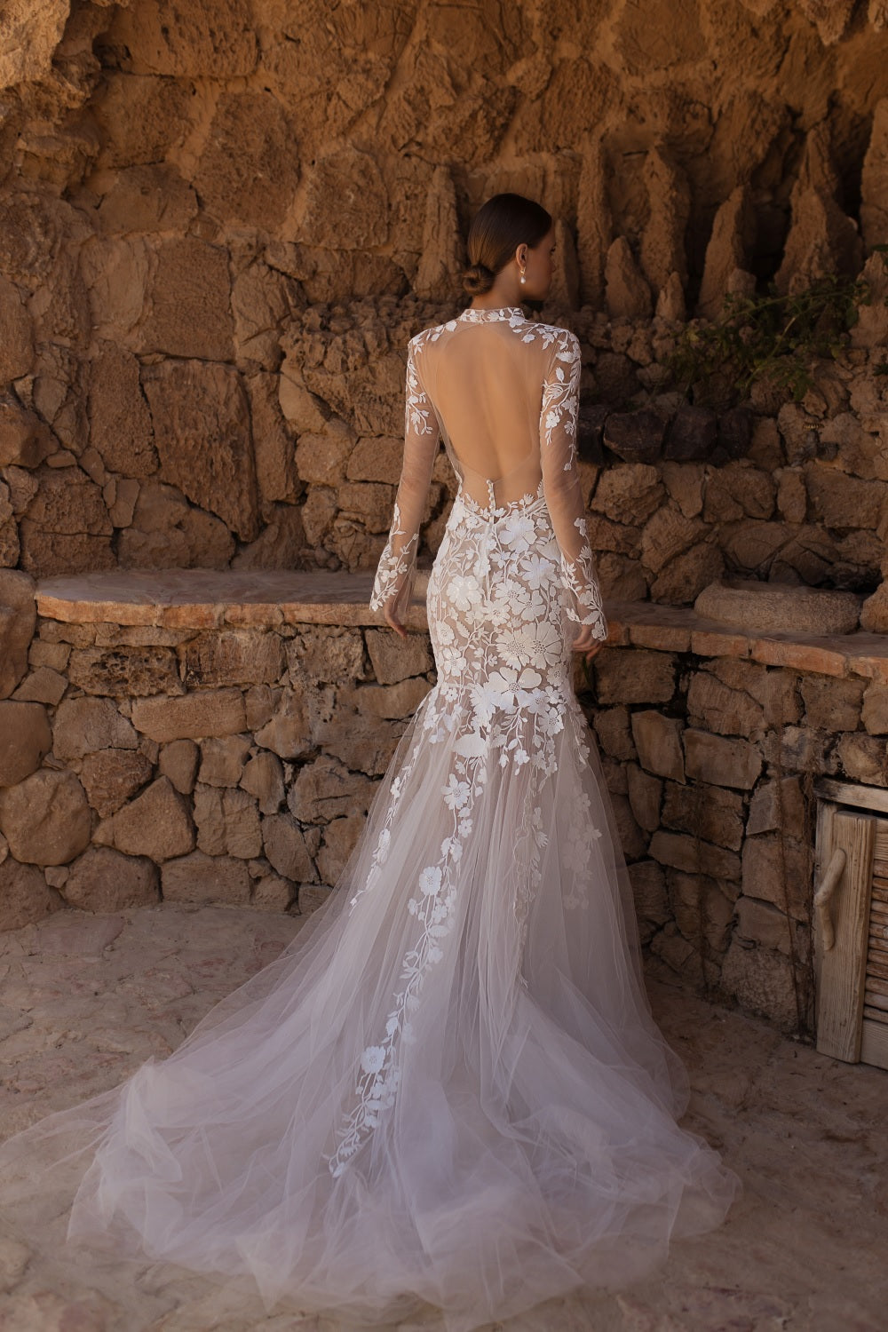 Isadora #MB24-23 – Julie Vino Mimosa Wedding Dress