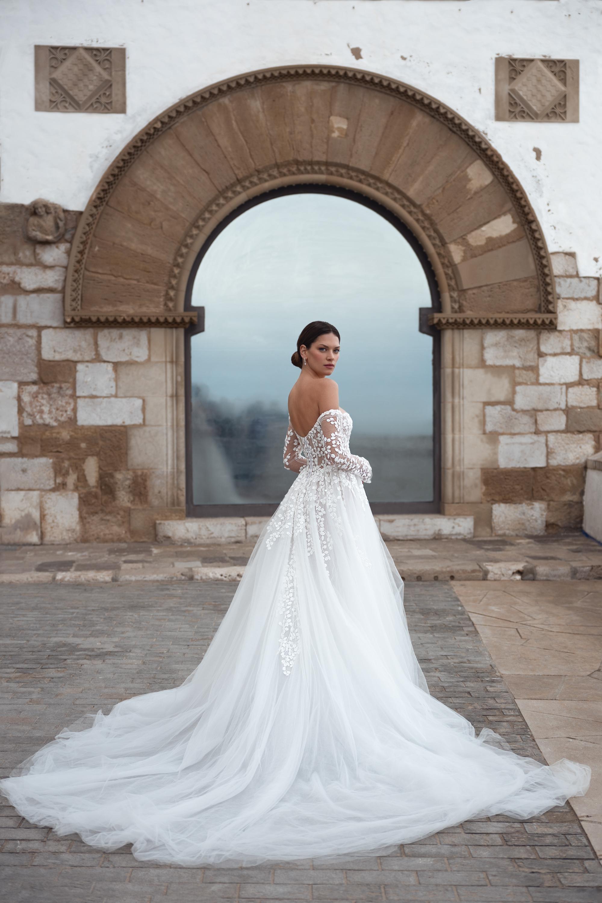 Faith MB25-5 – Mimosa by Julie Vino Wedding Dress