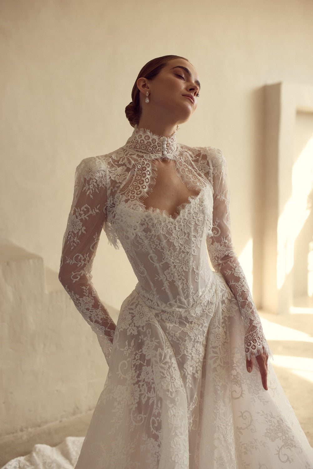 Hana MB27-6 L'amour Mimosa by Julie Vino