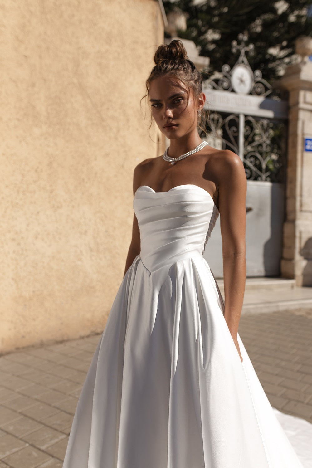 Aimee PR25-21 – Pure by Julie Vino Wedding Dress