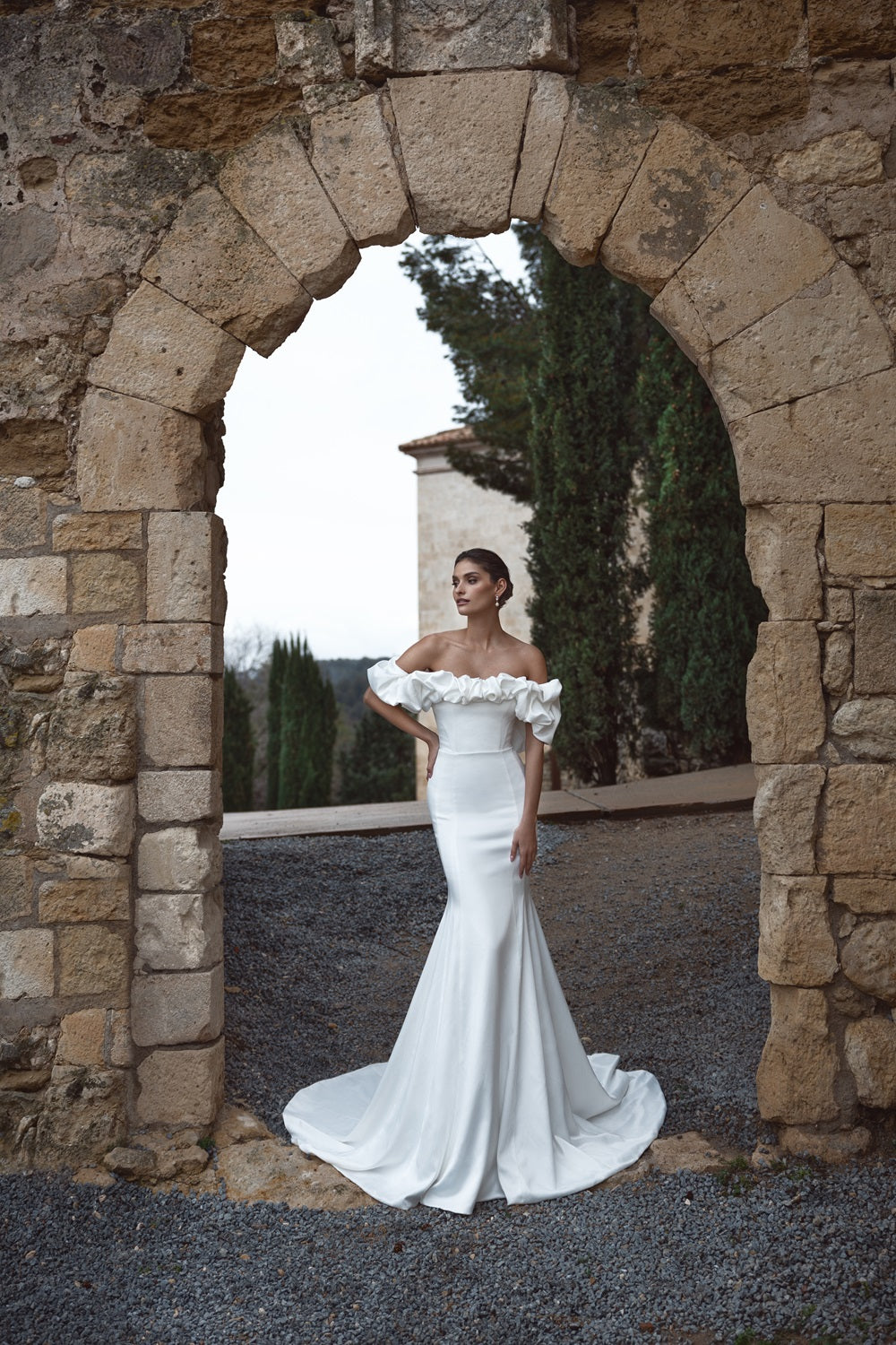 Victoria PR25-4 – Pure by Julie Vino 2025 Wedding Dress