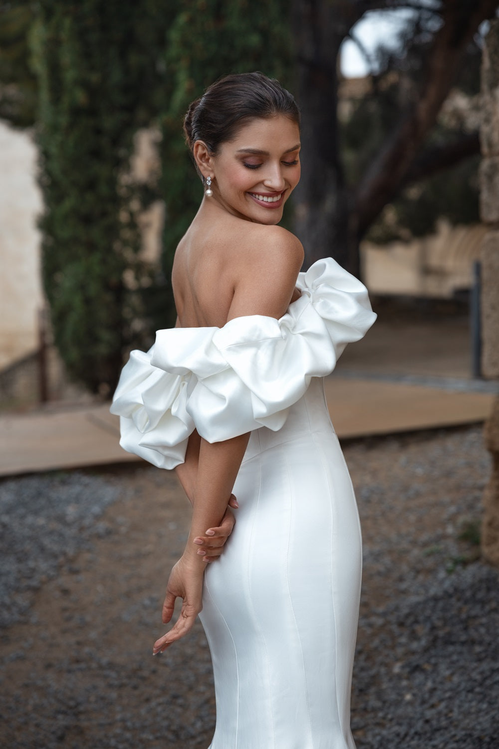 Victoria PR25-4 – Pure by Julie Vino 2025 Wedding Dress