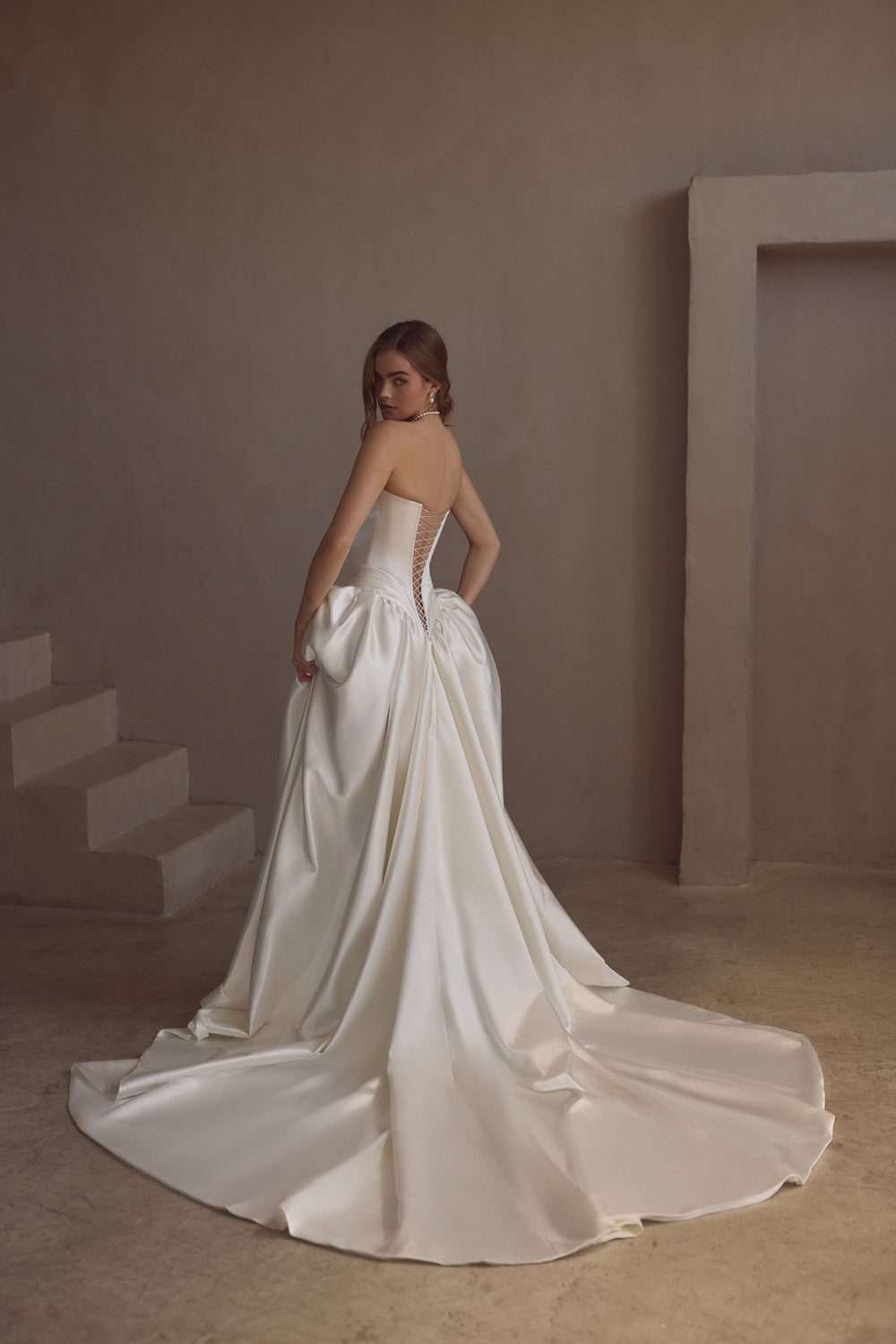 Salma PR27-10 White Symphony Pure by Julie Vino