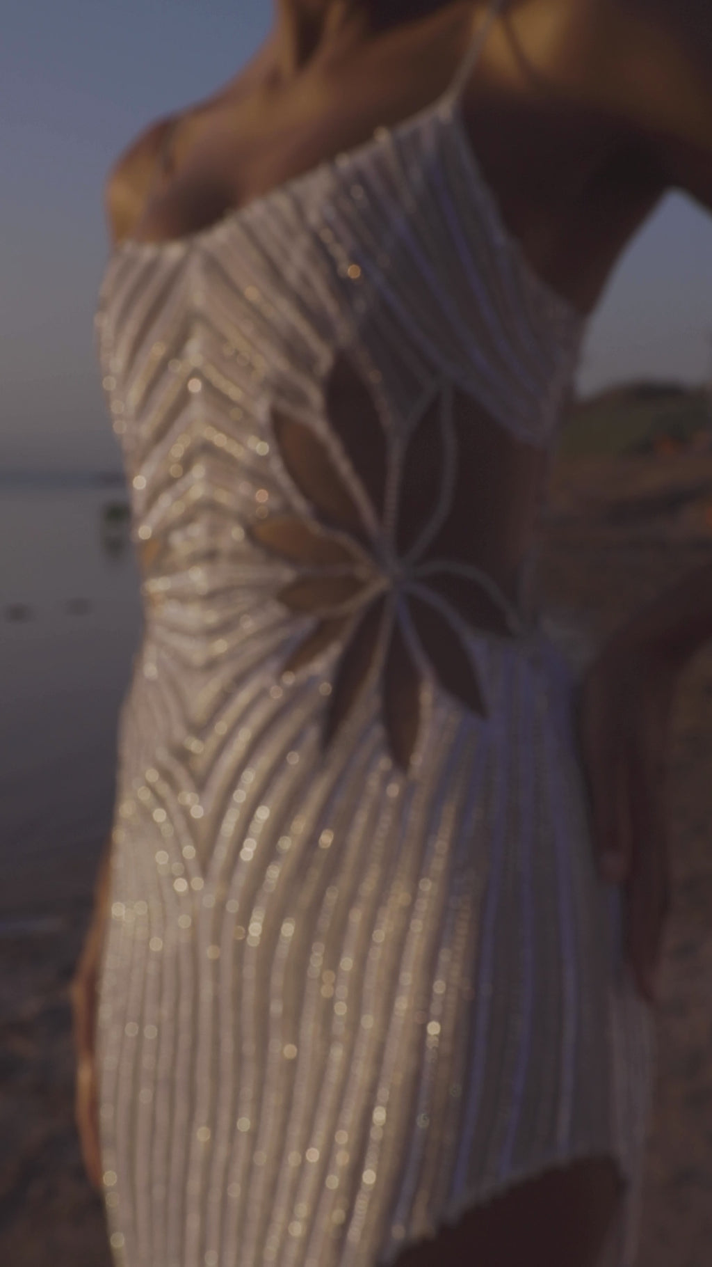 Eliza #2554 – Julie Vino Romanzo Wedding Dress
