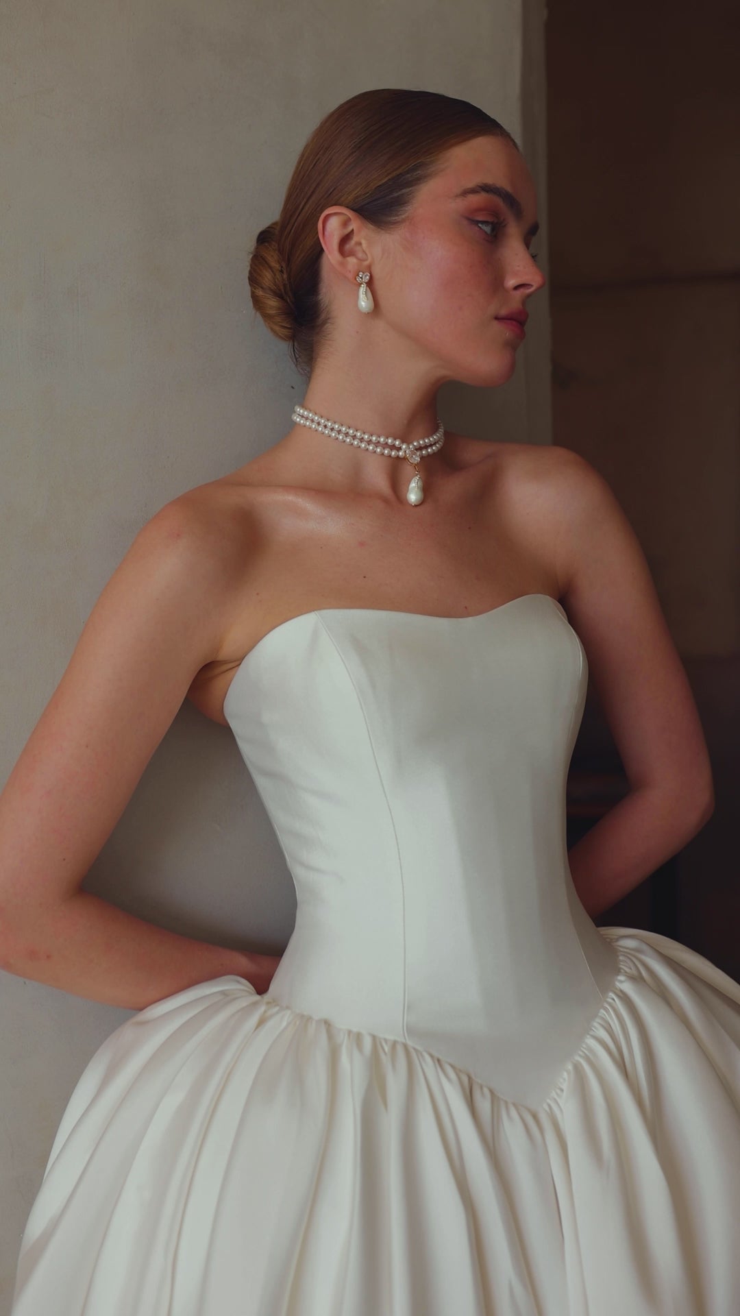 Valeria  PR27-7 White Symphony Pure by Julie Vino